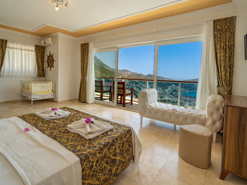  gece  -  Kasım
  | Kalkan Akbel'de Eşsiz Deniz Manzaralı Geniş Aile Villası